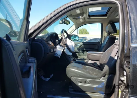 2013 Cadillac Escalade Hybrid Platinum Edition from USA, damaged, VIN 1GYS4FEJ0DR299373